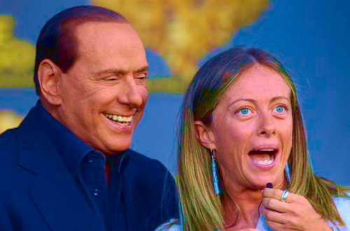 Sondaggio Elezioni a Ferragosto: Cala Berlusconi, Cresce CSX